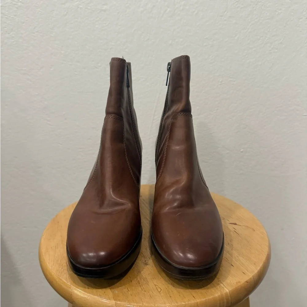 Frye Joan Campus Boot in size 8 Brown Leather
